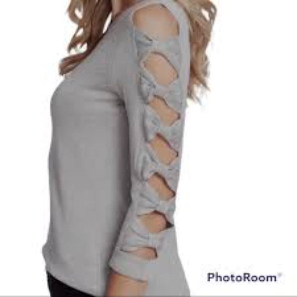 CeCe Silver/ Heather Gray Crew Neck Bow Sleeve Sweater